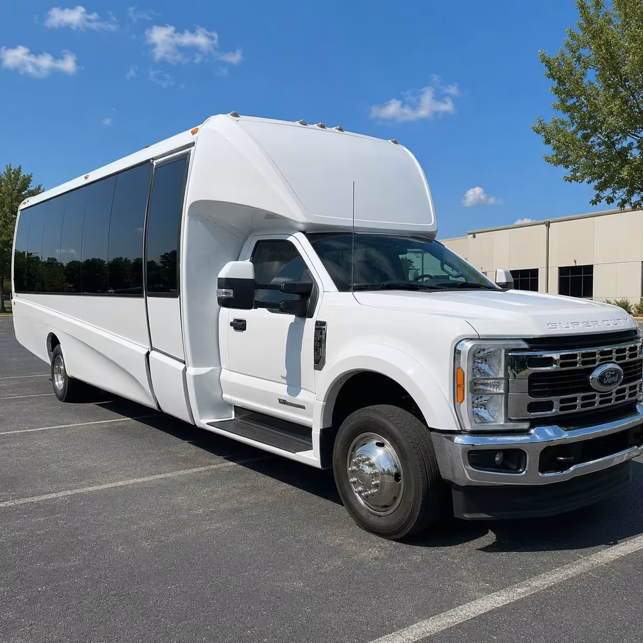minibus rentals for smaller prom groups in corona